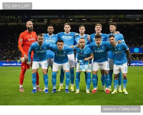 那不勒斯2-0帕尔马，主场延续不败紧追积分榜首